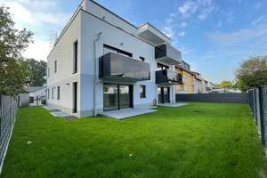 EXKLUSIVITÄT TRIFTT GEBORGENHEIT – IHR TRAUM – FREISTEHENDES MEHRFAMILIENHAUS FÜR GENERATIONEN – Die vollständige Adresse der Immobilie erhältst du vom Anbieter., 63128 Dietzenbach – Vorschaubild 1