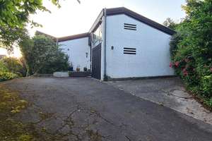 Bungalow mit Satteldach in idyllischer Ortsrandlage mit Fernblick – Die vollständige Adresse der Immobilie erhältst du vom Anbieter., 66424 Homburg – Vorschaubild 3