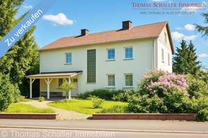 Viel Platz für Ihre Wohnträume: Vielseitiges Mehrgenerationenhaus im idyllischen Greifenstein – 35753 Greifenstein – Vorschaubild 2