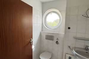 Renovierte Wohnung für Singles oder Paare – Am Ardey 5, 45134 Rellinghausen, Essen – Vorschaubild 8