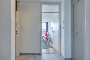 Möbliert: Helles Apartment mit Südwest-Balkon – Die vollständige Adresse der Immobilie erhältst du vom Anbieter., 81379 Obersendling, München – Vorschaubild 7