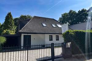 Modern und hochwertig renoviertes Einfamilienhaus – Die vollständige Adresse der Immobilie erhältst du vom Anbieter., 22549 Osdorf, Hamburg – Vorschaubild 2