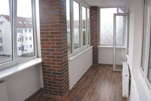 Lichtdurchflutete Wohnung mit Wintergarten und EBK – Die vollständige Adresse der Immobilie erhältst du vom Anbieter., 30163 List, Hannover – Vorschaubild 2