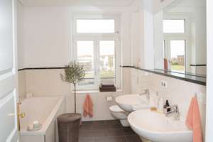 Property thumbnail 11