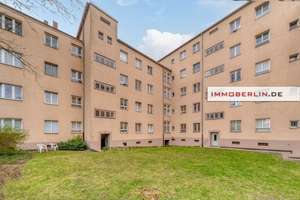 IMMOBERLIN.DE - Ersteinzug nach Sanierung: Stilvolle Altbauwohnung mit Südwestloggia – Die vollständige Adresse der Immobilie erhältst du vom Anbieter., 12169 Steglitz, Berlin – Vorschaubild 7