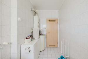Ruhig gelegene 2-Zimmer Erdgeschosswohnung mit Südbalkon, Stellplatz und guter Vermietung – Pettenkoferstraße 9, 85053 Südost, Ingolstadt – Vorschaubild 13