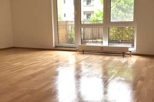2-Zimmer Wohnung mit Balkon, Einbauküche und TG in Köln-Südstadt