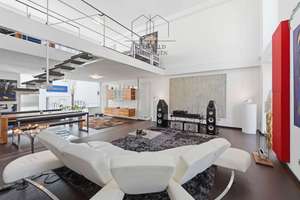 Kernsaniertes Stadthaus im Gereonsviertel | Loft-Maisonette mit Dachterrasse & Aufstockungspotenzial
