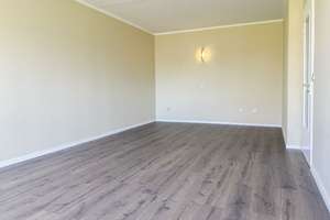 Renovierte 1-Zimmer-Wohnung mit Tiefgaragenstellplatz in gut angebundener Lage – Die vollständige Adresse der Immobilie erhältst du vom Anbieter., 90478 Ludwigsfeld, Nürnberg – Vorschaubild 3