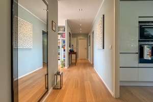 Urdenbach: Einziehen & Wohlfühlen: Hochwertige 3-Zimmer-Wohnung mit Balkon ins Grüne – Die vollständige Adresse der Immobilie erhältst du vom Anbieter., 40593 Benrath, Düsseldorf – Vorschaubild 2