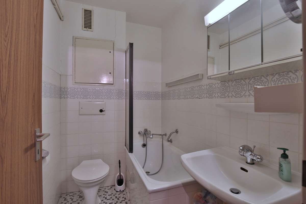 Immobilie in Wangerooge - Wohnung mit großem Süd-West-Balkon, 2 Schlafzimmer und mit viel Potenzial - Bild 4