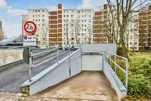 VERMIETETE Wohnung mit zwei Balkonen + PKW-Stellplatz in Buckow – 12351 Gropiusstadt, Berlin – Vorschaubild 17