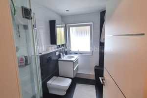 RESERVIERT! Zweifamilienhaus am Waldrand –saniert in Behringersdorf inkl. Garage und Stellpl – Nürnberger Land (Kreis) – Vorschaubild 11