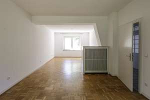 Home sweet home! Teilmodernisiertes rd. 188 m² großes Ein-bis Dreifamilienhaus mit tollem Garten – Die vollständige Adresse der Immobilie erhältst du vom Anbieter., 45359 Schönebeck, Essen – Vorschaubild 16