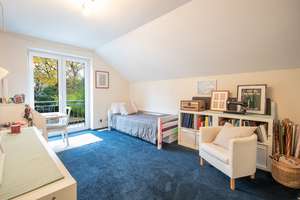 Für die große Familie:
Energieeffizientes 7 Zimmer Einfamilienhaus 
mit großem Grundstück – Die vollständige Adresse der Immobilie erhältst du vom Anbieter., 22589 Iserbrook, Hamburg – Vorschaubild 16