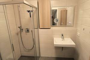 Wohnen mit Charakter: 3-Zimmer-Erdgeschosswohnung in Friedrichshafen – Hägleweg 13, 88045 Friedrichshafen – Vorschaubild 4
