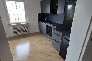2,5-Zimmer, Saatlandstr. Viertel, S/W Balkon, Küche, Erstbezug nach Sanierung!