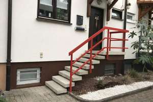 Interessantes Reihenmittelhaus, preislich passend , frei nach Absprache