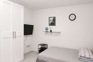 Modernisiert & bezugsfertig | Attraktive 4-Zimmer-Wohnung mit Balkon – 65936 Sossenheim, Frankfurt am Main – Vorschaubild 8