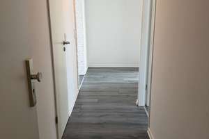 Schöne 2-Zimmer-Wohnung im Dachgeschoss in Mönchengladbach – Pongser Straße 9, 41239 Schrievers, Mönchengladbach – Vorschaubild 3