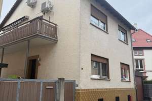 Stilvolles Einfamilienhaus mit zwei Wohneinheiten in begehrter Lage von Mannheim-Feudenheim – Die vollständige Adresse der Immobilie erhältst du vom Anbieter., 68169 Feudenheim, Mannheim – Vorschaubild 2