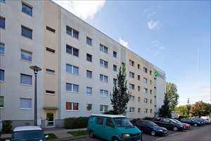 Helle 2-Zimmer-Wohnung mit Balkon und guter Infrastruktur – Sperberhorst 2, 14478 Schlaatz, Potsdam – Vorschaubild 2