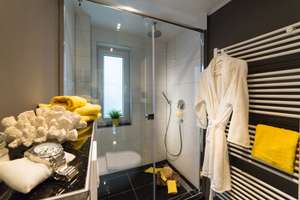 Helle 2-Zimmer Wohnung mit Wintergarten in Hannover-List – Lützerodestraße 4, 30161 List, Hannover – Vorschaubild 2