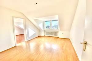 🌿 Gemütliche Dachgeschosswohnung mit Charme – Nur für Studenten!! ✨ – Dreizehnlindenstr. 22, 44803 Laer, Bochum – Vorschaubild 2