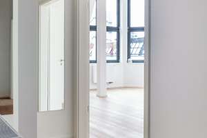 Exklusive Dachgeschosswohnung mit Panoramablick im Erstbezug – Die vollständige Adresse der Immobilie erhältst du vom Anbieter., 10245 Friedrichshain, Berlin – Vorschaubild 3