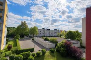 Eigentumswohnung von PRIVAT Großzügige 4-Zimmer-Wohnung in Olewig mit Balkon, Garage und Stellplatz – 54295 Olewig, Trier – Vorschaubild 8