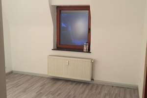 4,5 Zimmer Wohnung über den Dächern von Duisburg-Baerl, inklusive ca. 80qm Dachboden – Geststraße 5a, 47199 Baerl, Duisburg – Vorschaubild 10