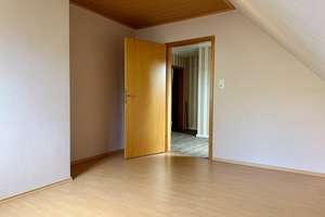 Ihr neues Zuhause – Gepflegtes Einfamilienhaus mit Wohlfühlcharakter in Osterrönfeld – Die vollständige Adresse der Immobilie erhältst du vom Anbieter., 24783 Osterrönfeld – Vorschaubild 20