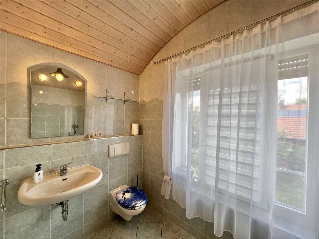 Immobilie in Herdwangen-Schönach - Vorfreude ist die schönste Freude- Wir haben Ihr riesiges Familienhaus in Herdwangen-Schönach! - Bild 9