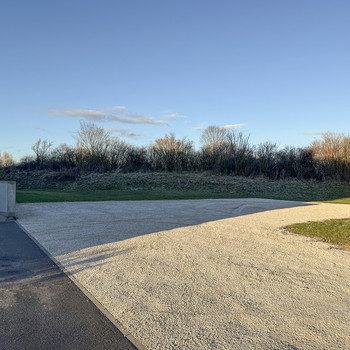 Gewerbegrundstück * Mark West * Nähe B 28