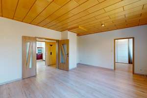 Helle 3-Zimmer-Wohnung mit hochwertiger Einbauküche, Grünblick und Stellplatz – 38259 Salzgitter-Bad, Salzgitter – Vorschaubild 2