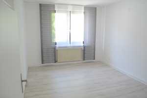 Top Balkonwohnung mit 2 Zimmer – Köln – Vorschaubild 2