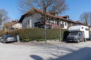 Wohnen mit Gartenfeeling   *Traumhafte EG- Whg. mit Wohlfühlcharakter*& TG-Stellplatz