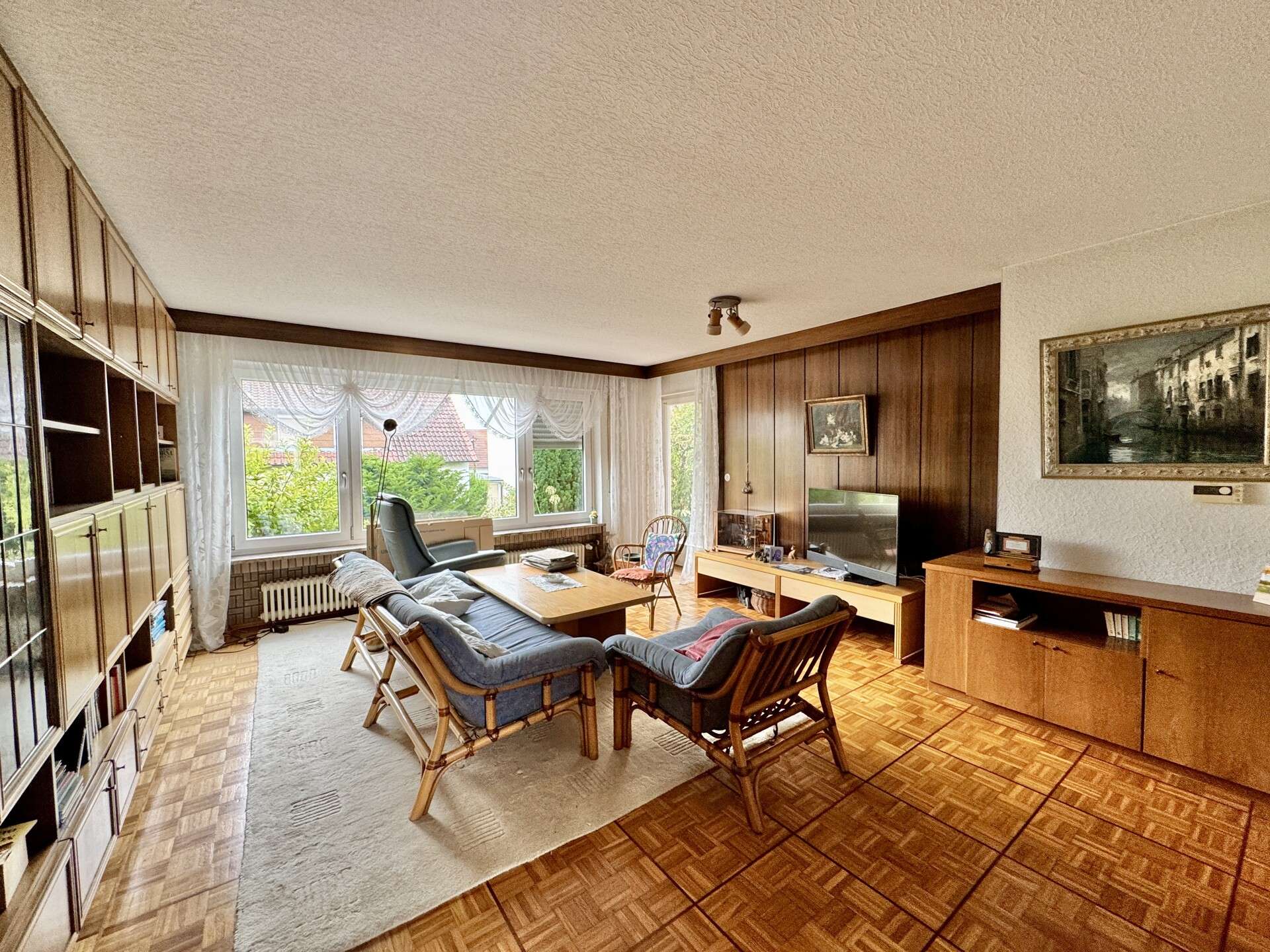 Immobilie in Niederstotzingen - Ihr neues Zuhause: Großzügiges Einfamilienhaus in ruhiger Lage von Niederstotzingen - Bild 2