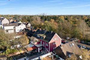 IHR MEHRFAMILIENHAUS mit drei Einheiten zwischen Naturidylle und Cityflair – Die vollständige Adresse der Immobilie erhältst du vom Anbieter., 65936 Sossenheim, Frankfurt am Main – Vorschaubild 1
