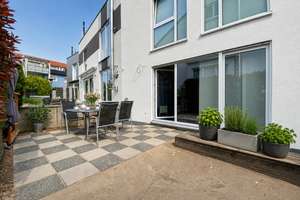Modernes Familienhaus mit viel Wohnfläche, traumhafter Dachterrasse und Tiefgarage in ruhiger Lage – Die vollständige Adresse der Immobilie erhältst du vom Anbieter., 71711 Steinheim an der Murr – Vorschaubild 6