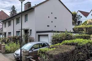 Doppelhaushälfte mit Garage, Terrasse und Balkon in Hagen-Hohenlimburg – Die vollständige Adresse der Immobilie erhältst du vom Anbieter., 58093 Hohenlimburg (Ortsteil), Hagen – Vorschaubild 3