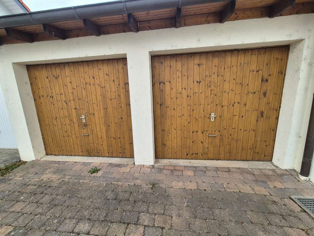 Immobilie in Talheim - Zweifamilienhaus!!! Ideal für Mehrgenerationen oder Die große Familie!Verhandlungsspielraum gegeben! - Bild 2