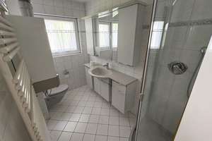 3-Zimmer-ETW im 1. OG mit Loggia und Garage – Die vollständige Adresse der Immobilie erhältst du vom Anbieter., 70597 Degerloch (Ortsteil), Stuttgart – Vorschaubild 8