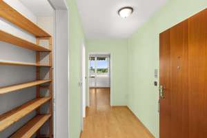 Weitblick • Wohnküche • Wintergarten | Geräumige 2-Zi-Balkonwohnung mit TG-Stellplatz – Die vollständige Adresse der Immobilie erhältst du vom Anbieter., 81925 Oberföhring, München – Vorschaubild 8