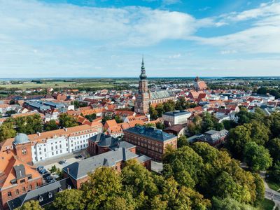 Helle 3-Zimmer-Wohnung mit Balkon und Aufzug in Greifswald