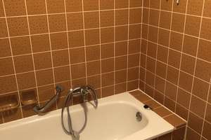 Großzügige 3,5-Zimmer-Erdgeschosswohnung mit Balkon, Gartenanteil & Garage – Brunnstr. 8, 93053 Oberisling-Graß, Regensburg – Vorschaubild 6