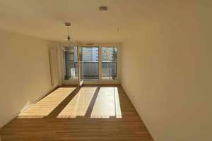 Provisionsfrei**von PRIVAT** Spitzen-Apartment im 7.OG mit Westbalkon - Küchenzeile, Lift*** – 93051 Kumpfmühl-Ziegetsdorf-Neuprüll, Regensburg – Vorschaubild 2