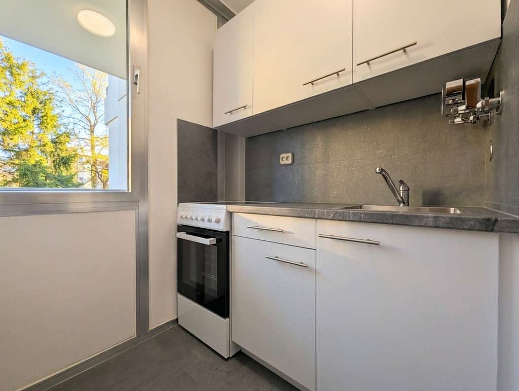 Immobilie in Fürstenfeldbruck - Modernes Wohnglück in FFB: Frisch renoviertes Apartment mit Süd-Balkon - Bild 4