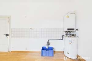 Stilvolle Altbauwohnung in denkmalgeschütztem Jugendstilgebäude – Die vollständige Adresse der Immobilie erhältst du vom Anbieter., 93047 Innenstadt, Regensburg – Vorschaubild 16