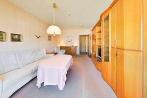 Charmante 3 Zi. -Wohnung mit Loggia und Garage in ruhiger Lage – Die vollständige Adresse der Immobilie erhältst du vom Anbieter., 90449 Röthenbach West, Nürnberg – Vorschaubild 8